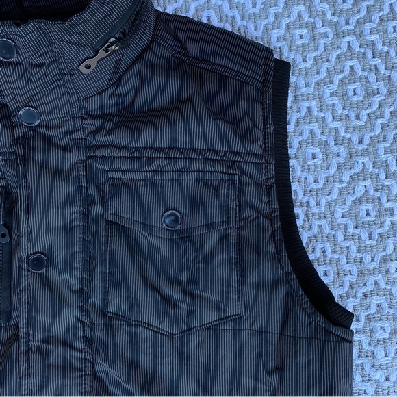 Truth Substance Common Sense Men’s Hooded Vest Black / Pinstripes Size Large EUC - Picture 4 of 15